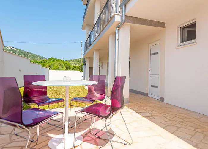 דירה Luxury 2br Penthouse In With Pool